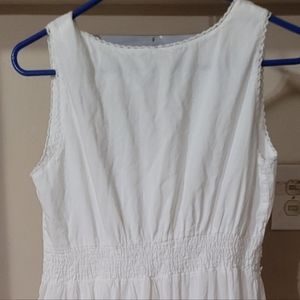 Medium White Advance Apparel negligee